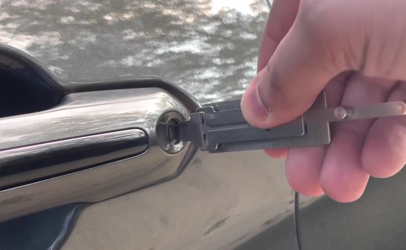 Unlocking A Car Door Is Surprisingly Easy Thanks To A Lishi Lock Pick