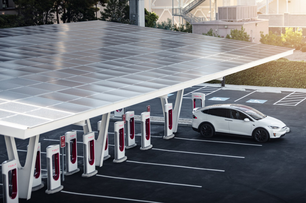 Tesla Supercharger station V3, Las Vegas